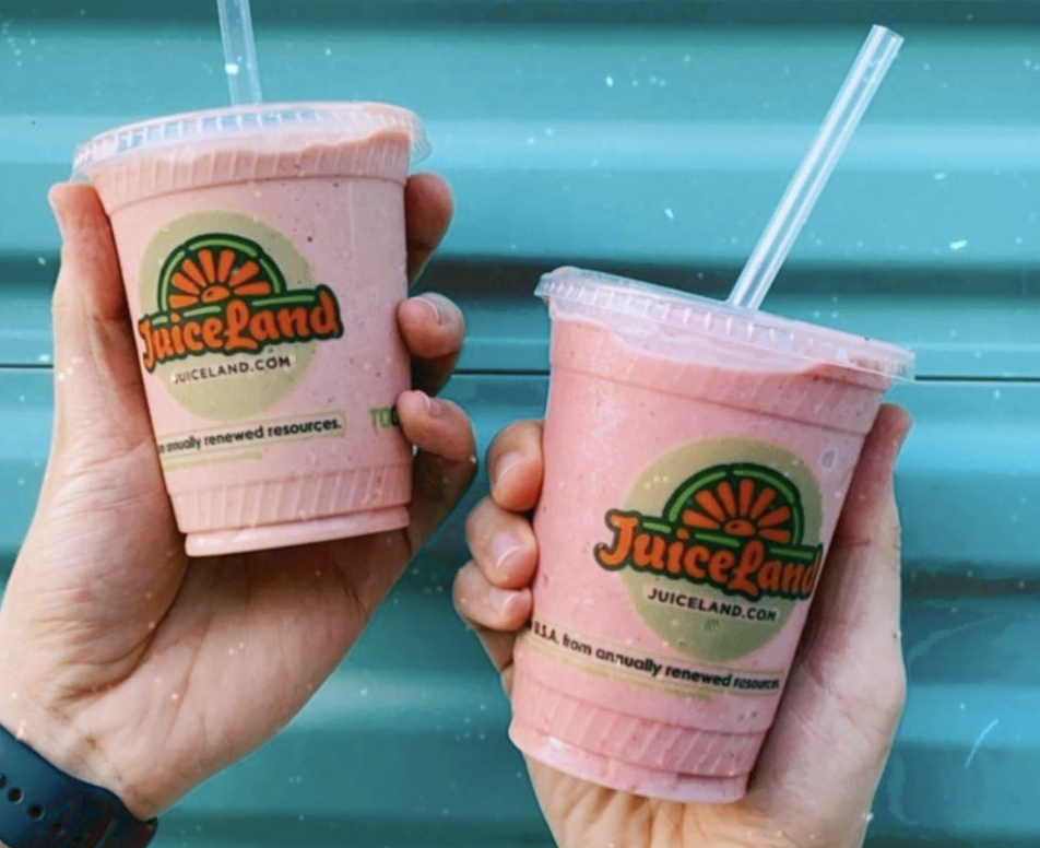 JuiceLand Home Run Smoothie with apple, banana, strawberry